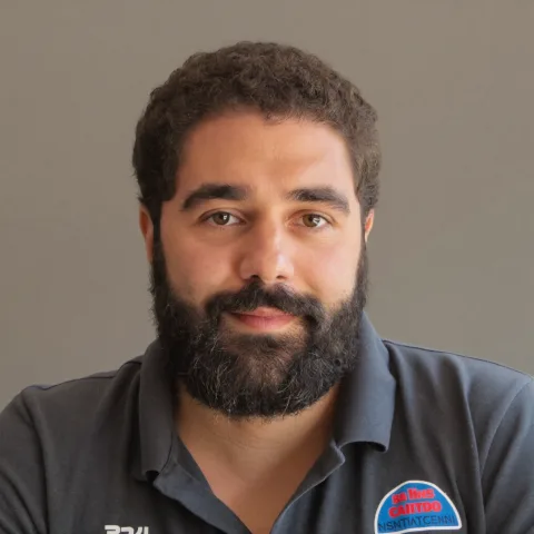Dimitris Lambrou